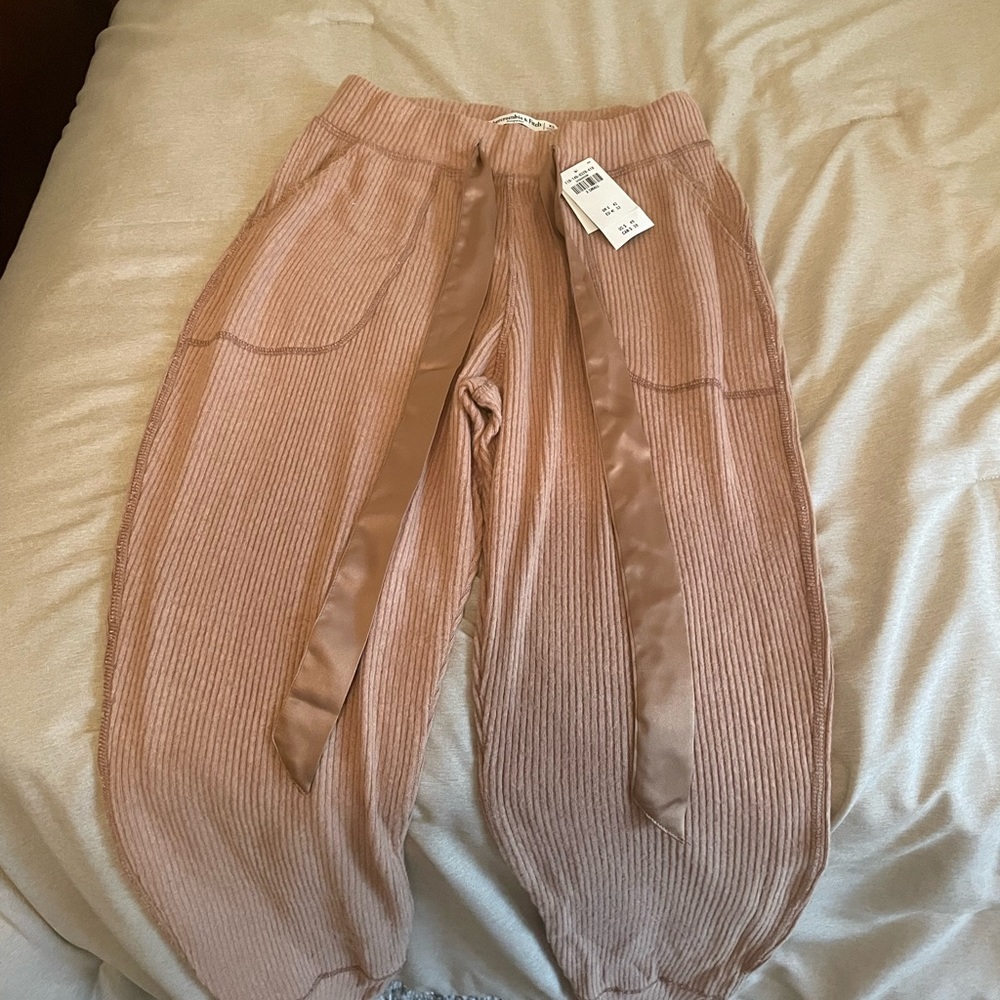 Abercrombie and fitch lounge pants
